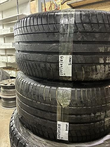 крыло адисей: 275/35/R19 Привозные шины из Германии В отличном состоянии улица — 3