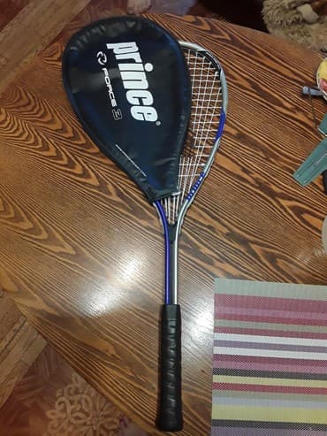 Ракетка для сквоча, абсолютно новая, 1000 сом