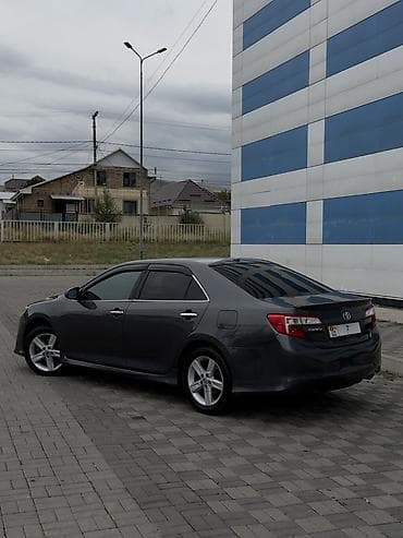 Toyota Camry: 2012 г., 2.5 л, Автомат, Бензин, Седан — 4