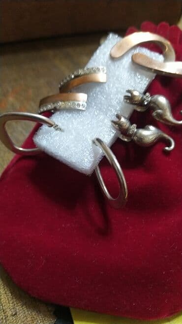 шикарное свадебное платье со шлейфом: Серебряные серьги, Проба 925, Жемчуг, Женские, Б/у — 3