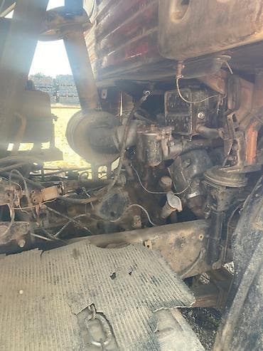 тягач маз: КАМАЗ самосвал, 6x4 Описание: - Классический КАМАЗ с красной кабиной — 10