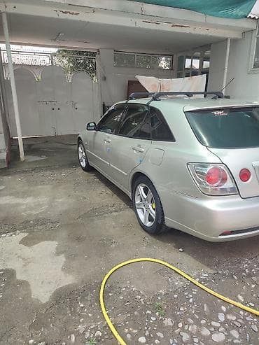 родной окрас: Toyota Altezza: 2002 г., 2 л, Автомат, Бензин, Универсал — 4