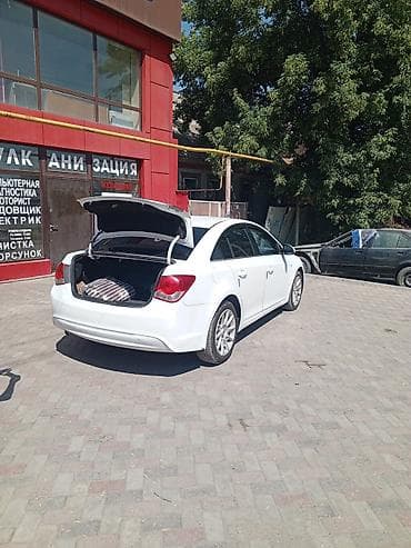 харриер 1998: Chevrolet Cruze: 2013 г., 1.6 л, Автомат, Бензин, Седан — 2