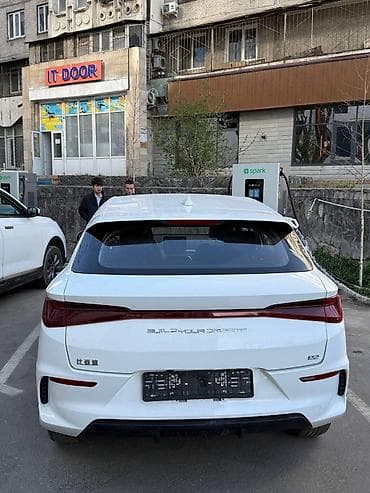 rf 2: BYD E2: 2020 г., Электромобиль, Хэтчбэк — 8