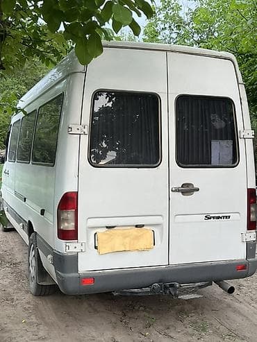 лобов: Mercedes-Benz Спринтер: 2003 г., 2.9 л, Механика, Дизель, Фургон — 2