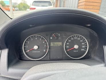 коробка для: Hyundai Getz: 2008 г., 1.1 л, Ручные, Бензин, Хэтчбэк — 3