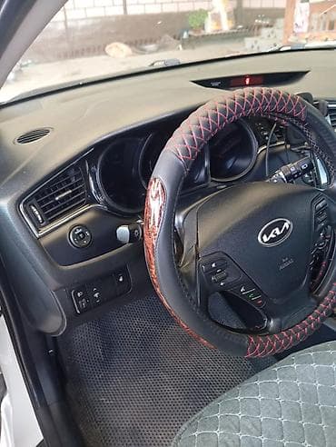 продажа киа соренто: Kia Ceed: 2018 г., Автомат, Бензин, Универсал — 10