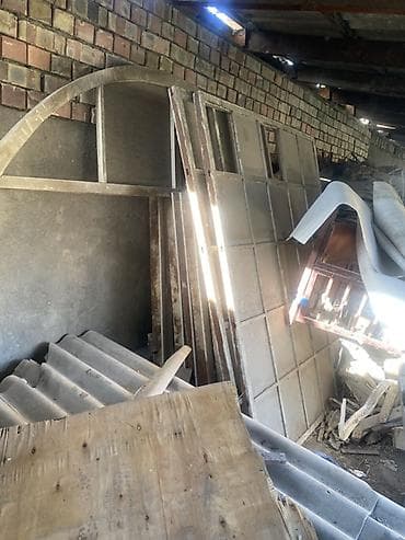 Шифер, окна. Отдам даром Описание: - Волнистый профиль для кровли