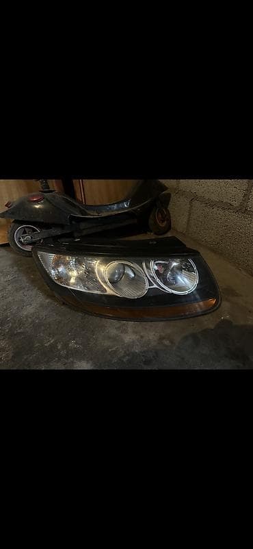 вампер ист: Передняя левая фара Hyundai — 1