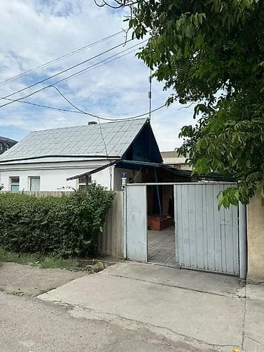 Продаётся дом в Бишкеке, ул. Саратовская (рядом с Чуйской больницей) at lalafo.kg Продаётся дом в Бишкеке, ул. Саратовская (рядом с Чуйской больницей)