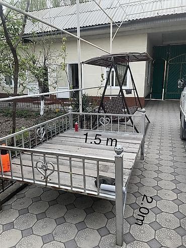 деревянные качели: Тапчан 2 x 1 x 1 м, Металл — 2