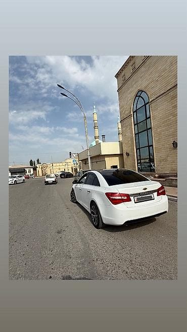 аксессуары для авто: Chevrolet Cruze: 2010 г., 1.8 л, Автомат, Бензин, Седан — 4