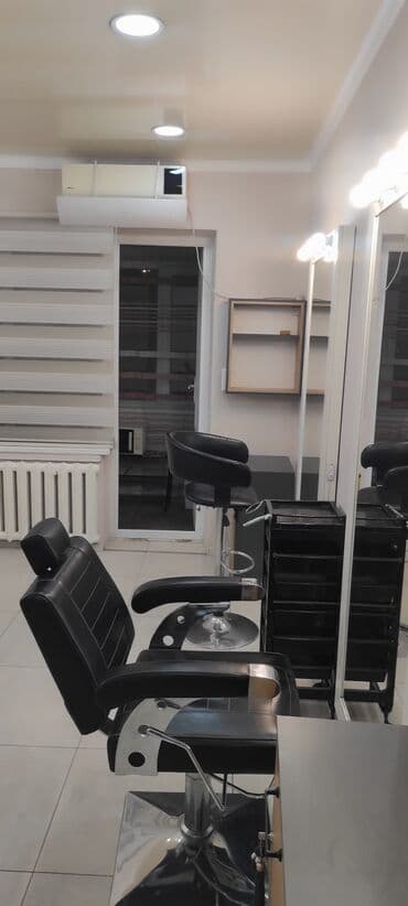 бишкек квартира долгосрочное: Сдаю Кабинет в салоне, 67 м², Для бровиста, Для визажиста, Для лешмейкера — 10