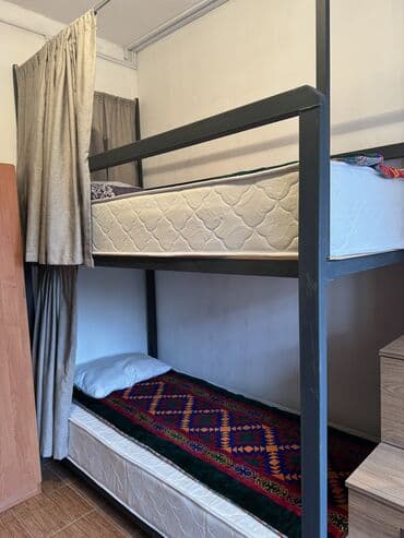 суточные комнаты: 10 м², С мебелью — 6