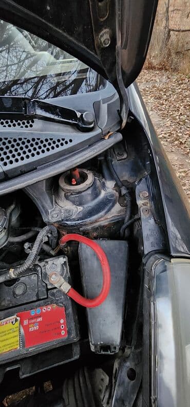 golf plus: Honda Jazz: 2002 г., 1.3 л, Механика, Бензин, Хэтчбэк — 9