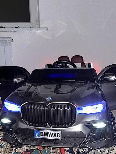 Детский электрокар, Б/у