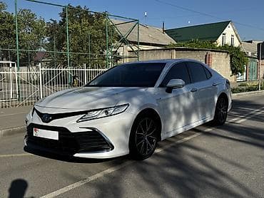Продажа авто: Toyota Camry: 2022 г., 2.5 л, Вариатор, Гибрид, Седан — 7