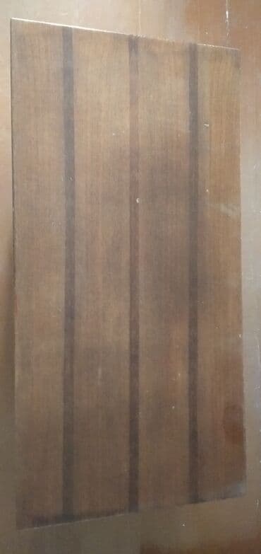 бишкек елка 2024: Продаю мебель в хорошем состоянии. Журнальный стол -800 сом, трюмо- — 7