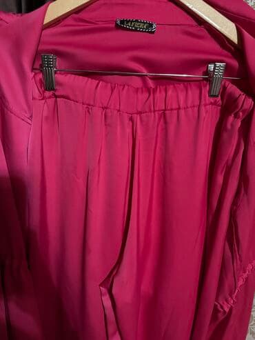 на прокат военная форма: Двойка туника и брюки Пр: Турция. Размер 40 Материал: Атлас Новый — 3