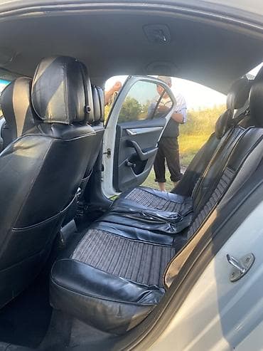 авто запчас бишкек: Skoda Octavia: 2015 г., 1.6 л, Автомат, Бензин, Седан — 10