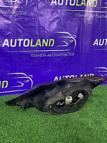 mark 3: Задний левый стоп-сигнал Toyota 2004 г., Б/у, Оригинал, Япония — 2