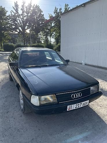 mazda 3: Audi 100: 1989 г., Механика, Седан — 2