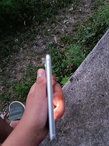 hd: IPhone 8, Белый — 4