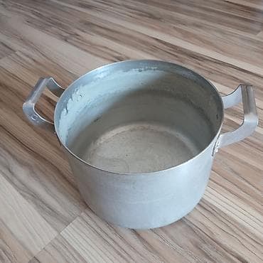 поварежки: Листайте кастрюли 2х литровые и поварежки пластиковые — 7