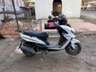 купить трехколесный электроскутер бу: Yamaha, 150 куб. см, Бензин, Б/у — 2