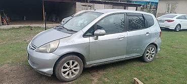 2 jz: Honda Fit: 2004 г., 1.3 л, Вариатор, Бензин, Хэтчбэк — 2