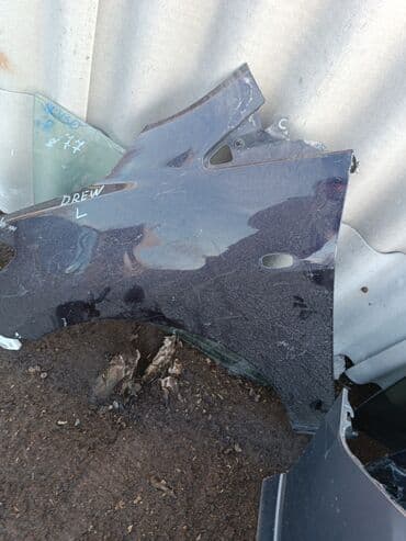 шаран матор: Крышка багажника Mazda, Б/у, Оригинал — 2