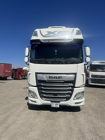 Тягач, DAF, Тентованный