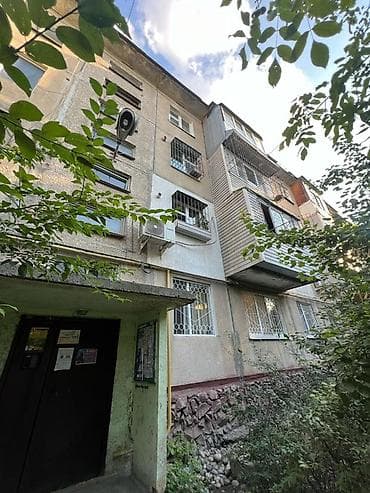 Квартиры: 3 комнаты, 69 м², 104 серия, 104 серия, 1 этаж, Дизайнерский ремонт — 5