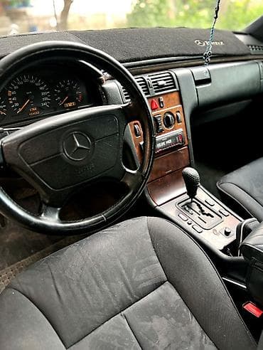 mazda x7: Mercedes-Benz E-Class: 1996 г., 2.3 л, Автомат, Бензин, Седан — 6