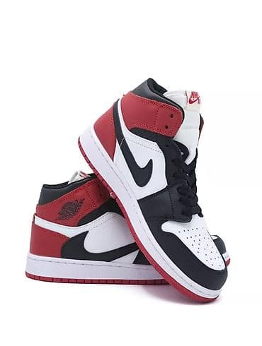 Личные вещи: Кроссовки Nike Air Jordan 1 Mid (цвет: черный/белый/красный) - Верх — 2