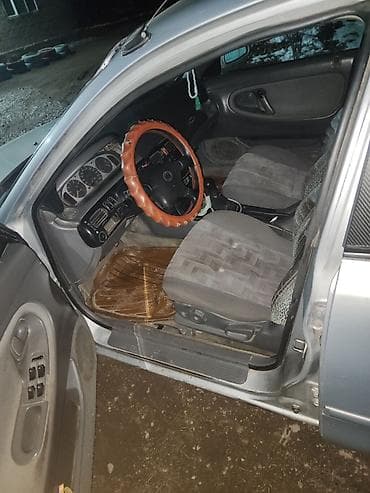 титан мазда демио: Mazda 626: 1993 г., Механика, Бензин, Седан — 4