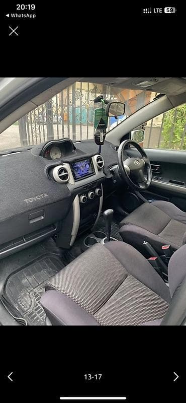 Toyota Ist: 2003 г., Автомат, Бензин, Хэтчбэк — 2