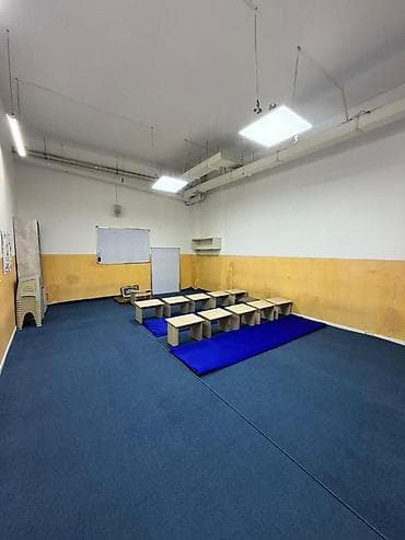 сдаю учебный центр: Кабинет Для курсов 314 м², Цокольный этаж, С оборудованием — 3