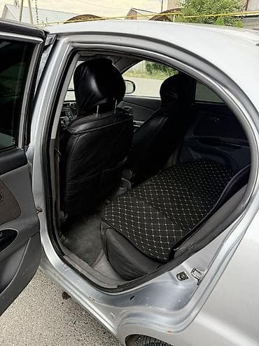 6: Kia Rio: 2010 г., 1.6 л, Механика, Бензин, Седан — 4