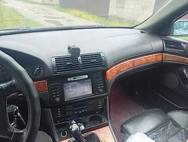 тико 2: BMW 5 series: 1999 г., Седан — 6