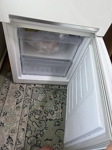 k 30: Холодильник Beko, Б/у, Двухкамерный — 2