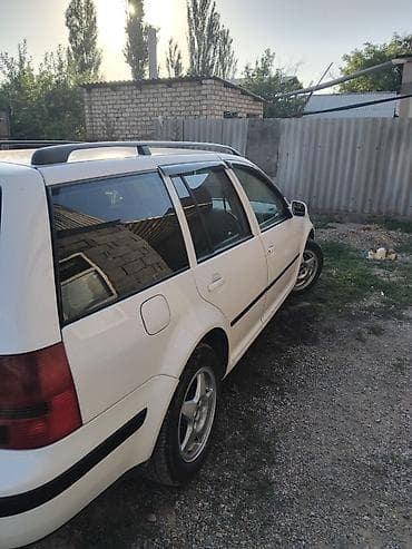 colf 2: Volkswagen Golf Variant: 2003 г., 1.6 л, Автомат, Бензин, Универсал — 7