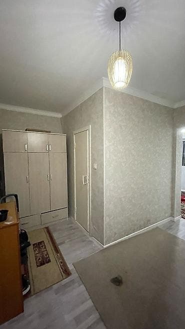 2 room flat: 2 комнаты, 65 м², 106 серия, 1 этаж, Косметический ремонт — 9