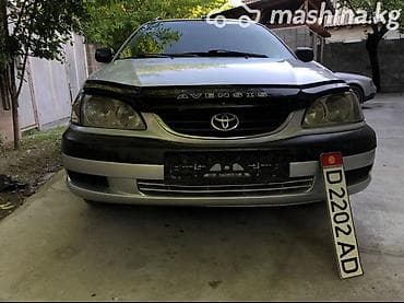 Унаа сатуу: Toyota Avensis: 2001 г., 1.8 л, Кол менен иштөөчү, Бензин, Универсал — 3