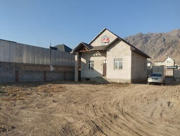 продаю дом токмоке: Дом, 200 м², 8 комнат, Собственник, ПСО (под самоотделку) — 3