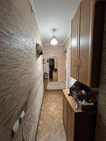 кольбаева: 2 комнаты, 43 м², Хрущевка, 4 этаж, Старый ремонт — 5