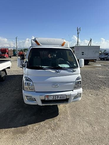 bid e2: Hyundai Porter: 2023 г., 2.5 л, Типтроник, Дизель, Пикап — 4