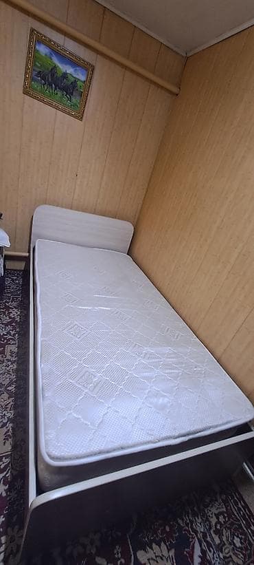 стежка: Кровать односпальная с матрасом и выдвижными ящиками. - Размер — 3