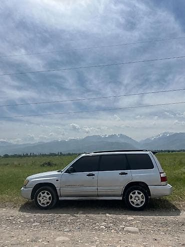 Транспорт: Subaru Forester: 2002 г., 2 л, Кол менен иштөөчү, Бензин, Универсал — 5