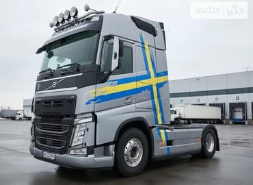 где купить наклейку на машину: Наклейка для грузовых авто любой сложности — 1